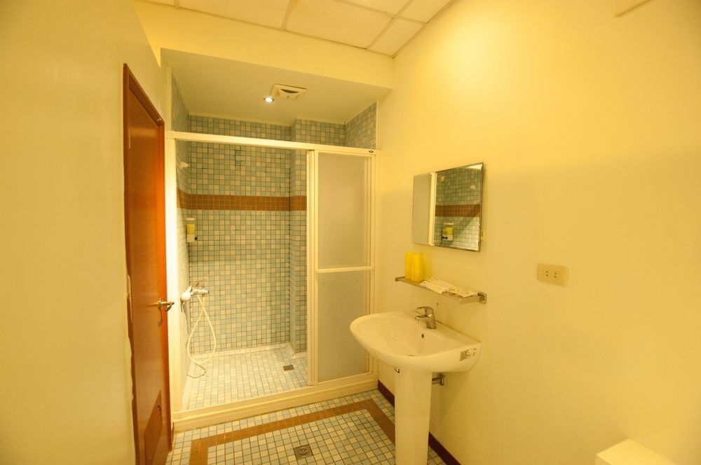 Water Space Inn Кеньдін Екстер'єр фото